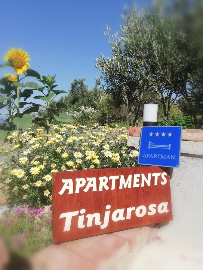 Apartments Tinjarosa Mundanije ภายนอก รูปภาพ
